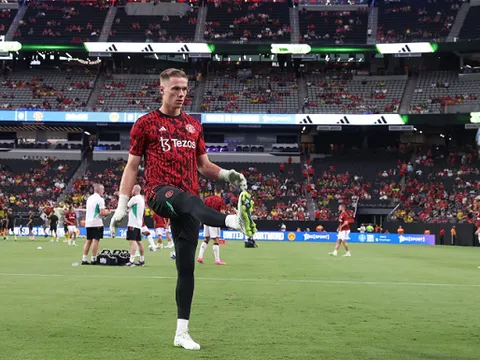 Nathan Bishop đạt thỏa thuận rời Man Utd