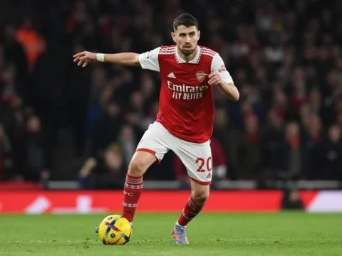 12 triệu bảng gạt đi mối bận tâm về Thomas Partey