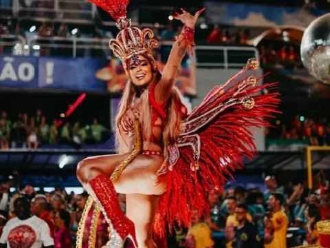 "Haaland - Burn, cuộc so găng hạng nặng!"