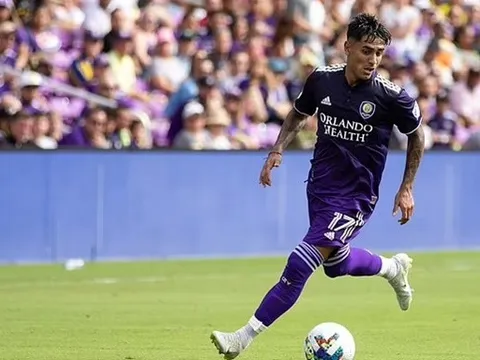 Man Utd nhận cú hích về Sancho