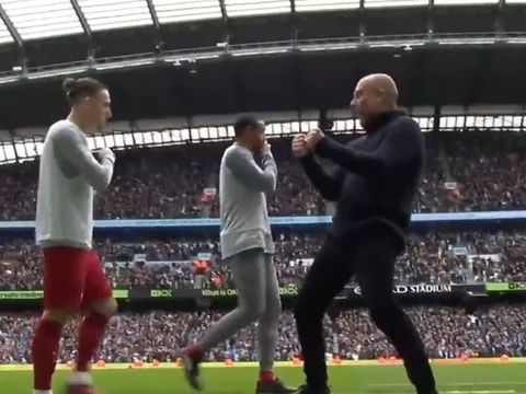 Nhận cáo buộc không tin một số cầu thủ, Arteta đáp trả