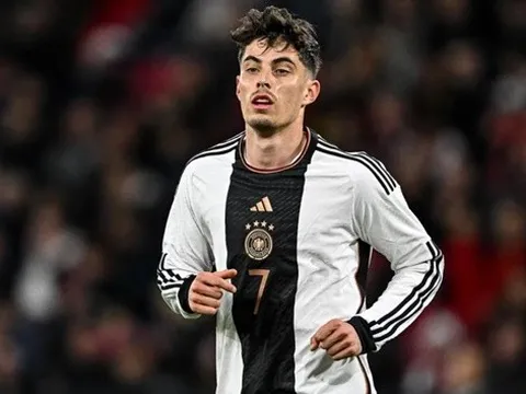 Sức ép bủa vây, Ten Hag làm điều lấy lại niềm tin Man Utd