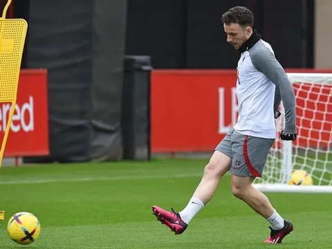 2 CLB gõ cửa, lộ diện sao Arsenal ra đi