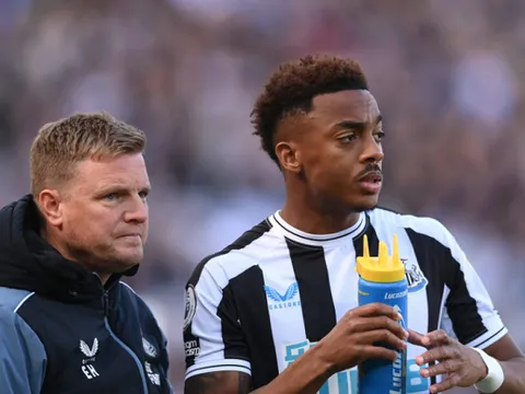 Arsenal có thể ngồi không nhận 8 triệu bảng từ Newcastle