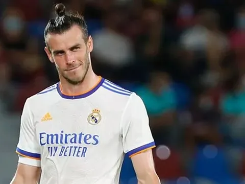 Nghịch lý tại Real: Bom tấn biến thành trò đùa