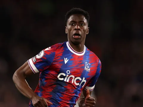 'Nạn nhân' của Rice trên đường rời Arsenal