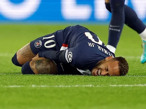 Choáng với Neymar