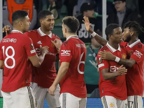 'Quái vật' mang tới mất mát to lớn tại Old Trafford