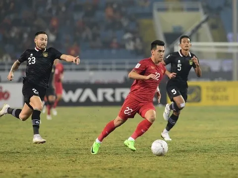 Chân sút số 1 khiến HLV Troussier lo lắng