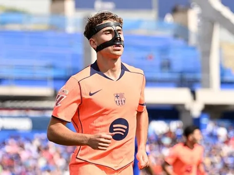 Hơn Real 11 điểm, sao Barca vẫn thận trọng