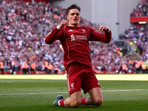 5 dấu ấn trong ngày Liverpool trở lại top 4