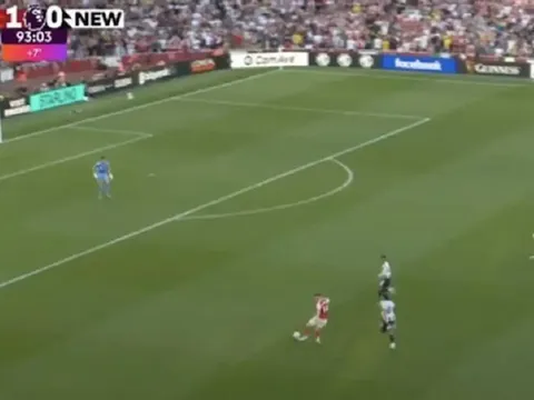 Quá ích kỷ, Gyokeres bị CĐV Arsenal đòi tống khứ