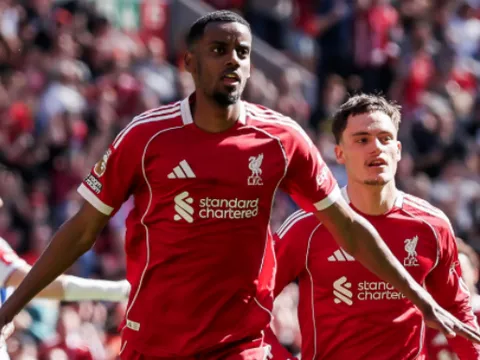 Bài toán kết nối Isak và Wirtz để hàng công Liverpool bùng nổ