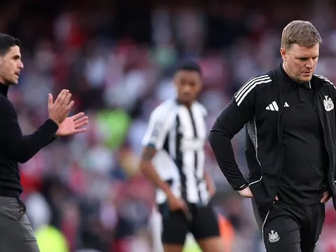 Điểm nhấn bóng đá Anh: Arsenal đòi lại ngôi đầu; Khó khăn bủa vây Tottenham