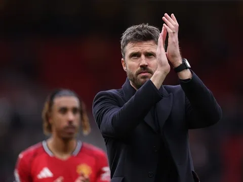 MU đổi hai vị trí quyết hạ Brentford chốt vé Cúp C1