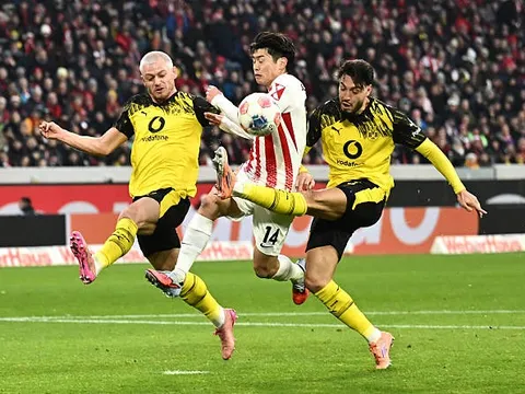 Soi trận Dortmund vs Freiburg: Đoạt vé Champions League