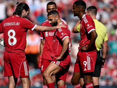 Ibrahim Hassan tiết lộ Salah nghỉ 4 tuần vì rách cơ gân kheo