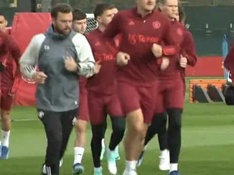 Nụ cười của Maguire; Sự xuất hiện gây chú ý