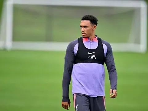 5 điểm nhấn từ buổi tập của Liverpool: 2 cú hích bùng nổ xuất hiện