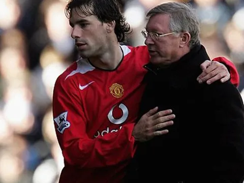 Van Nistelrooy kể tên 2 người thầy lớn ở Man United