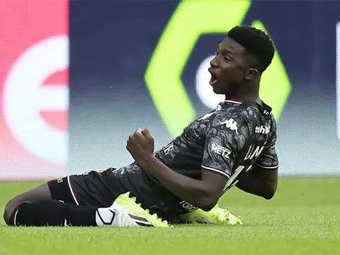 Lamine Camara giành giải Cầu thủ trẻ xuất sắc nhất châu Phi năm 2023