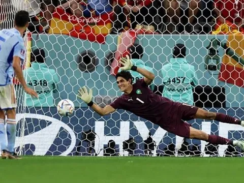 Thay De Gea, Man Utd chiêu mộ "cơn ác mộng" của Luis Enrique