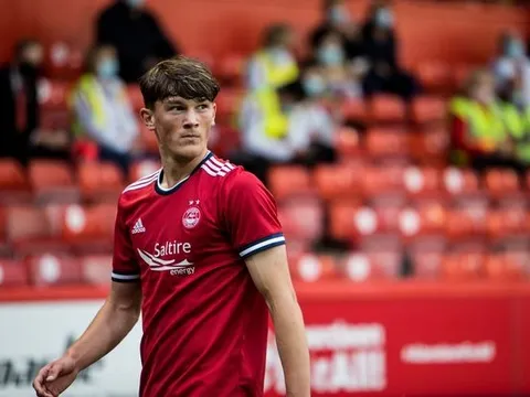 Liverpool mở đàm phán, đưa tân binh trở lại trong tháng Giêng