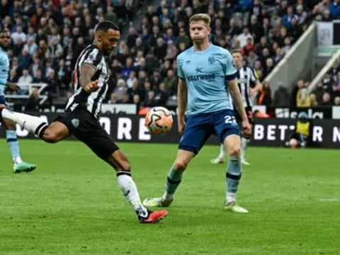 Newcastle nhọc nhằn giành 3 điểm