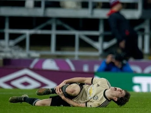 Đây! Cầu thủ "oai hùng nhất, đáng thương nhất, ấn tượng nhất" của Man Utd