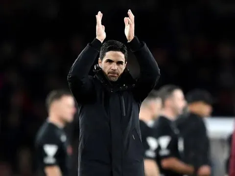 HLV Premier League "phát cuồng" với Mikel Arteta