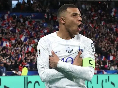 Phẩm chất lãnh đạo của Mbappe được thể hiện