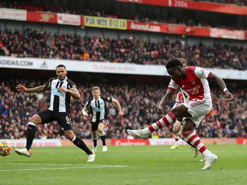 Hạ Newcastle, Arsenal gặp tổn thất lớn trước đại chiến Quỷ đỏ