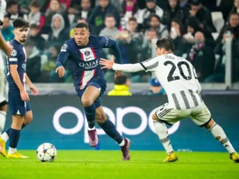 Pep Guardiola xác nhận hung tin