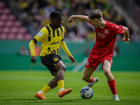 Diaz kiến tạo, Tây Ban Nha thua tâm phục khẩu phục Colombia