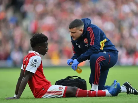 Arteta cập nhật chấn thương của Bukayo Saka