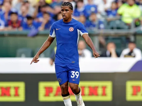 Thần đồng Chelsea được đưa lên bệ phóng