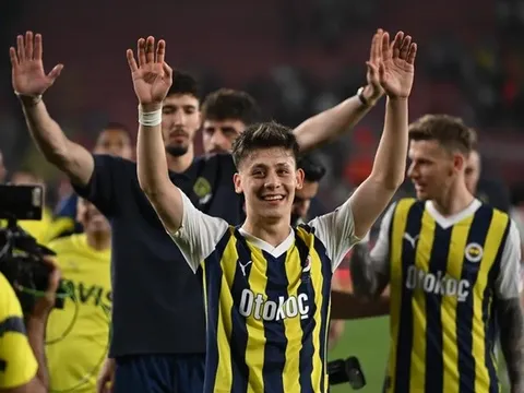 "Mọi câu lạc bộ hàng đầu châu Âu đều muốn có cậu ấy"