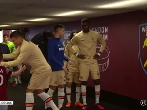 Chuyên gia tài chính có cập nhật quan trọng vụ tiếp quản M.U