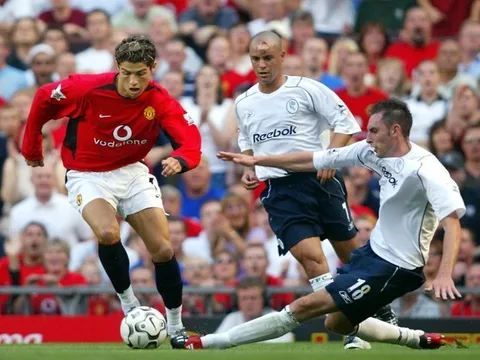 Cựu hậu vệ EPL tự hào khi đốn ngã Ronaldo hai lần