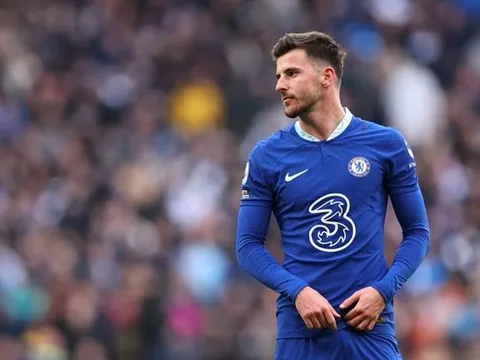 Mount gây chú ý trước tin đồn đàm phán với Man Utd