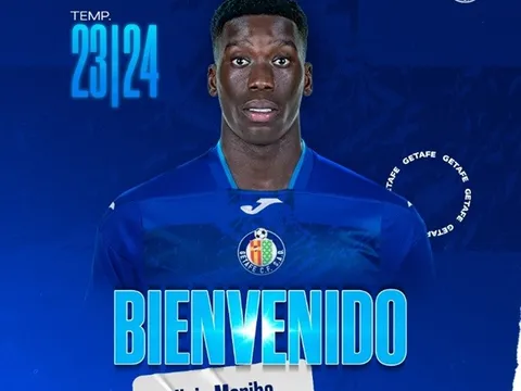 CHÍNH THỨC! Cựu sao Barca trở thành đồng đội của Greenwood