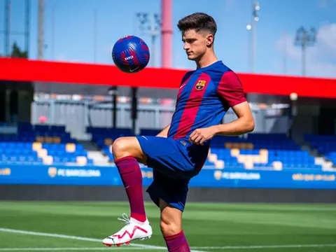Thi đấu bùng nổ, Barca tính mua đứt sao trẻ