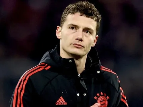Xác nhận: Biến mới vụ Pavard, Man Utd và Arsenal lo sốt vó
