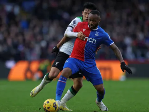 Tân binh 16 triệu bảng của Liverpool chơi thảm họa