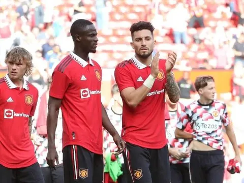 3 cầu thủ có thể rời M.U vào tháng 7 sau Alex Telles