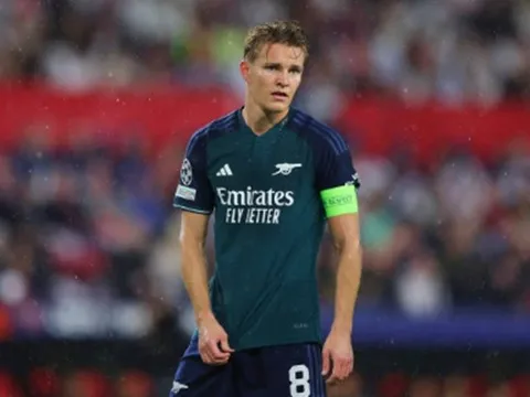 3 dấu ấn của Arsenal sau chiến thắng Sevilla: Điểm đen Odegaard!