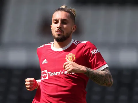 3 lý do Solskjaer nên trao suất đá chính cho Telles trận gặp Watford