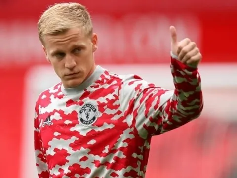 3 thương vụ chuyển nhượng có thể giúp M.U sửa sai lầm Van de Beek