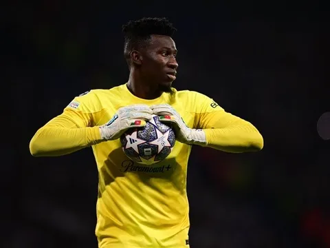 Louis Saha nêu tên thủ môn lý tưởng duy nhất cho Man United