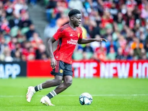 Hành trình tới Man United của Omari Forson